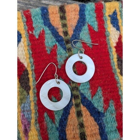 Southwestern Mother of Pearl Earrings // Vintage Fan Earrings - Picture 1 of 9